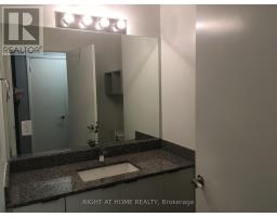 312 - 2910 Highway No, 7 Road W, Vaughan, ON L4K0H8 Photo 15