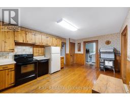 Bedroom 2 - 18611 Leslie Street, East Gwillimbury, ON L0G1V0 Photo 11