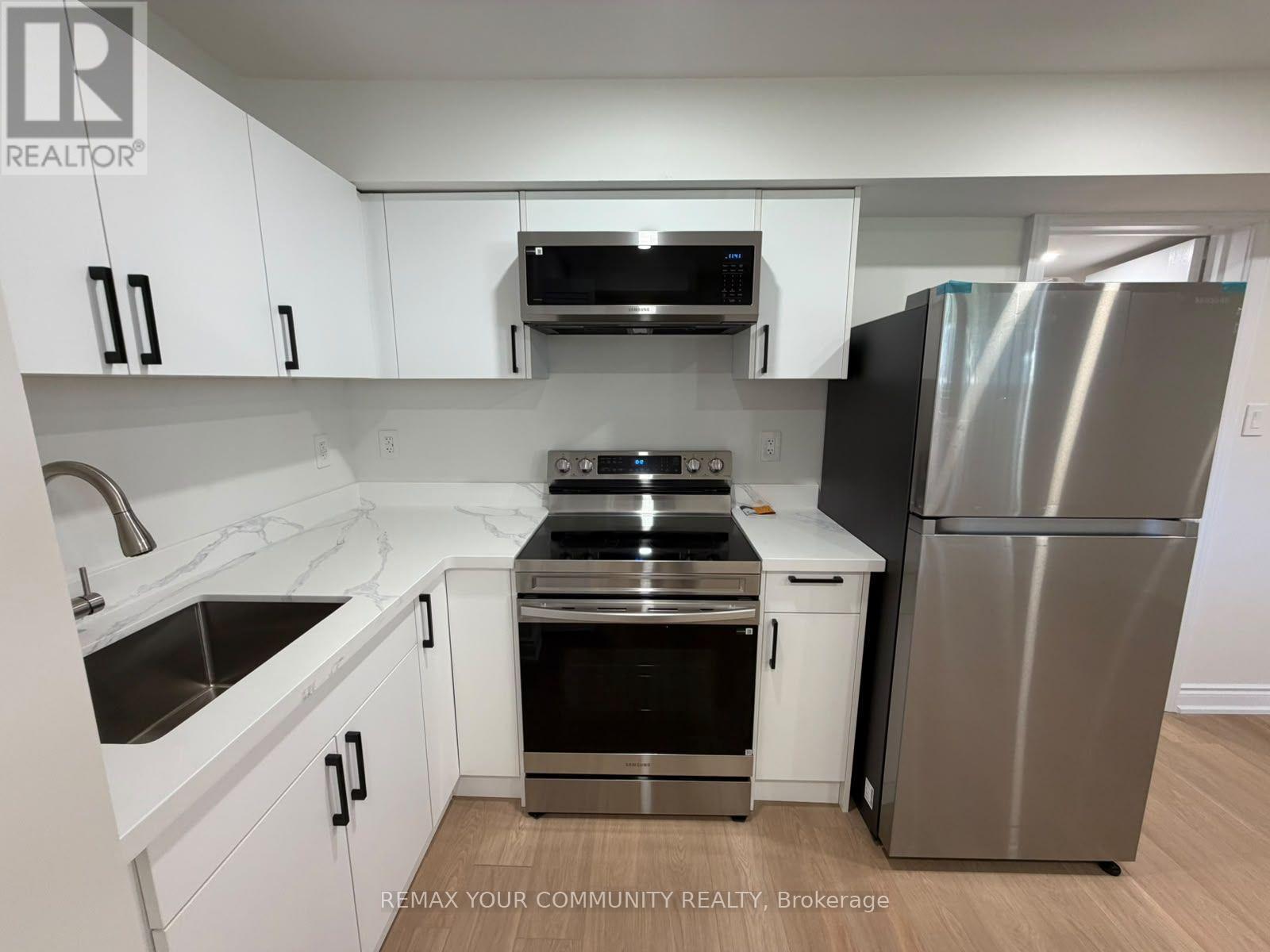 281 Ferndale Drive, Barrie photo 6