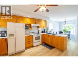 4pc Bathroom - 536 St Andrew Street, Port Dover, ON N0A1N0 Photo 6