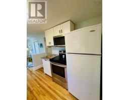 4pc Bathroom - 2079 & 2081 Poplar Street, Halifax, NS B3L2Y6 Photo 11