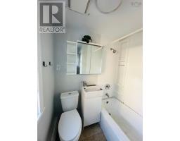 2079 & 2081 Poplar Street, Halifax, NS B3L2Y6 Photo 16
