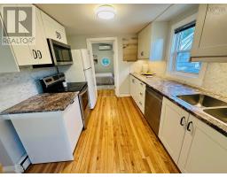 Kitchen - 2079 & 2081 Poplar Street, Halifax, NS B3L2Y6 Photo 7