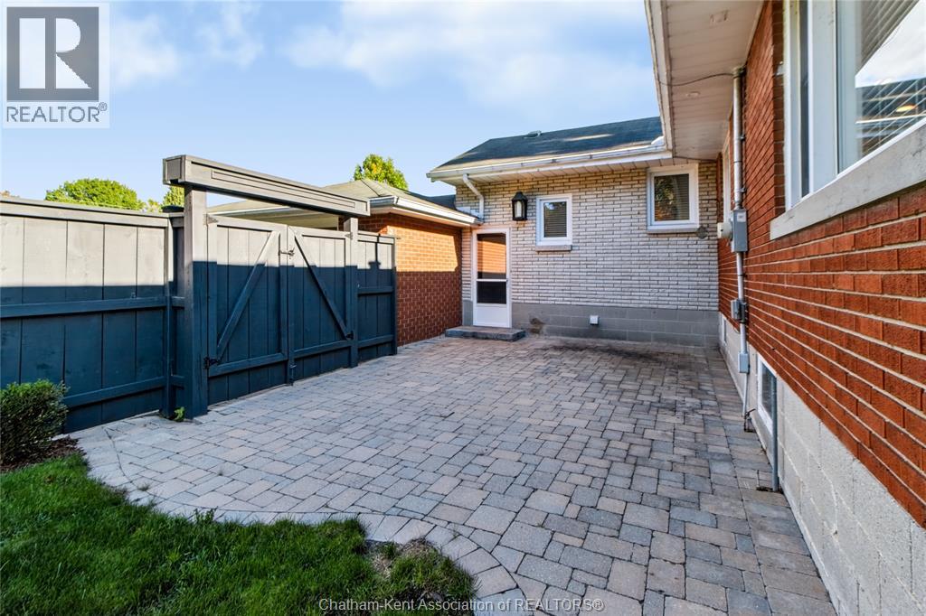 81 Devon ROAD - 31