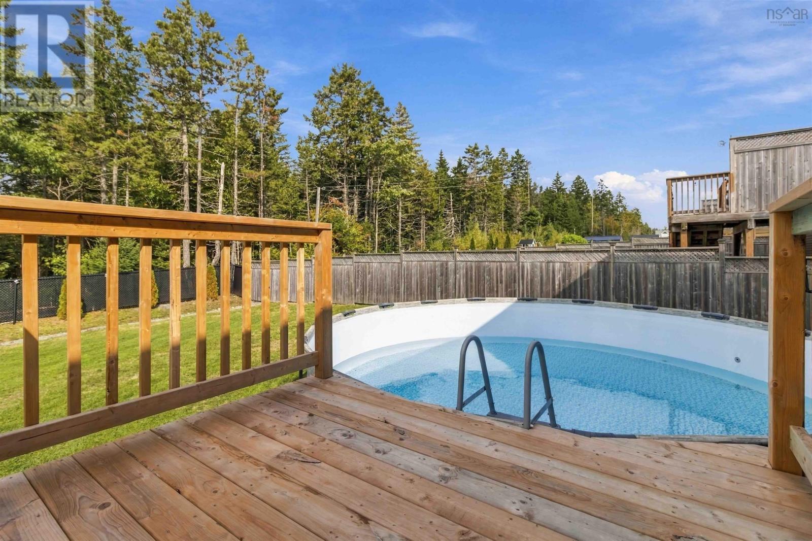 90 Hamilton Drive - Image 42
