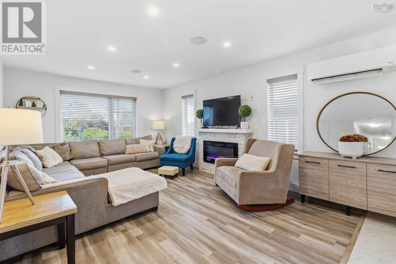 90 Hamilton Drive - Image 6