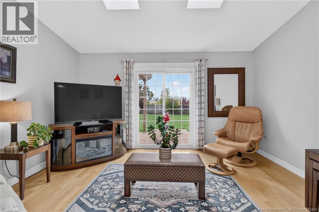 #137 268 Acadie Avenue - Image 15