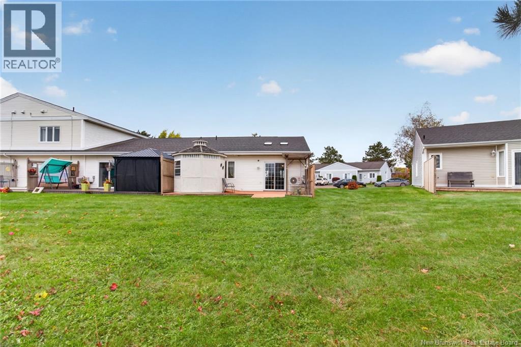 #137 268 Acadie Avenue - 30