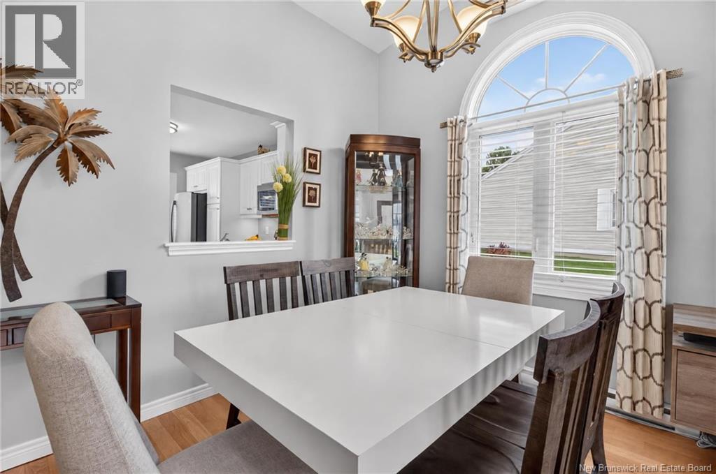 #137 268 Acadie Avenue - 12