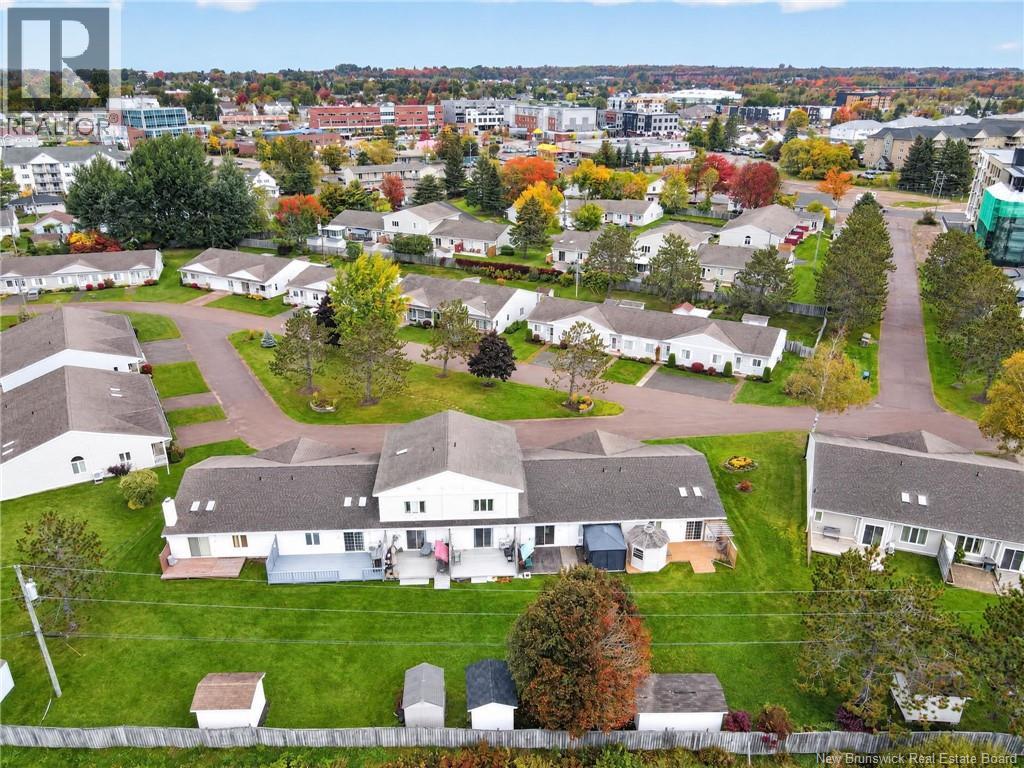 #137 268 Acadie Avenue - 47