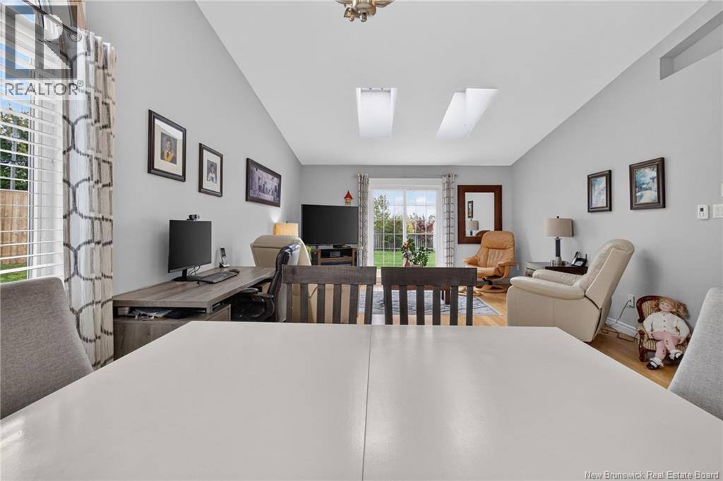 #137 268 Acadie Avenue - Image 13