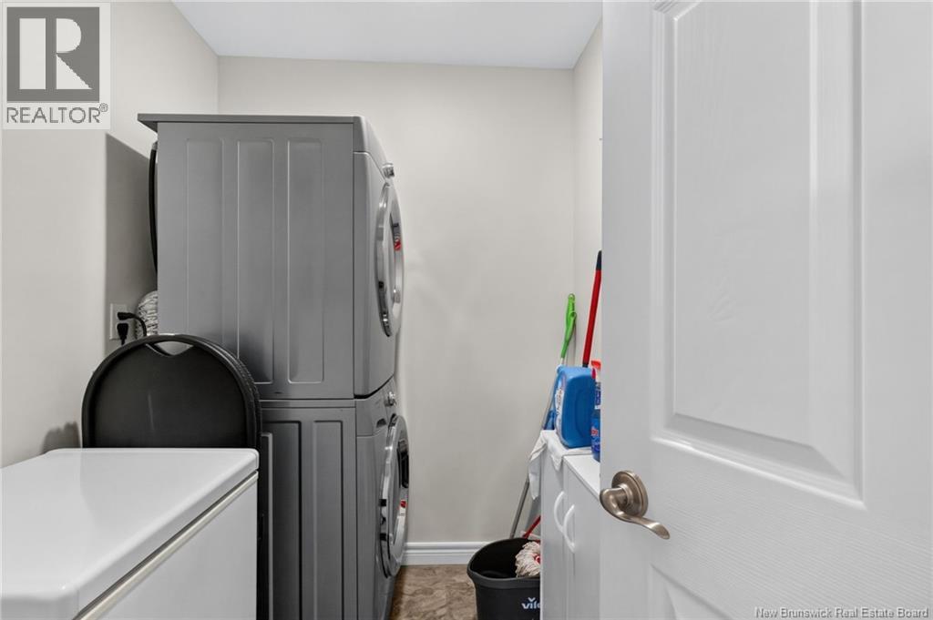 #137 268 Acadie Avenue - 38