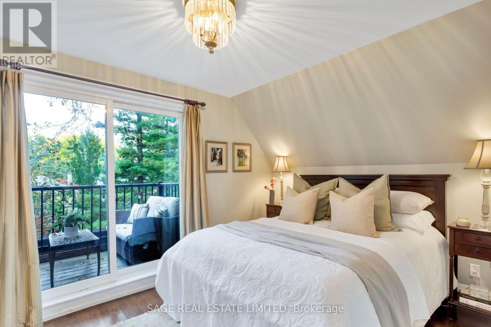 124 Brentwood Road North, Toronto, ON photo 39