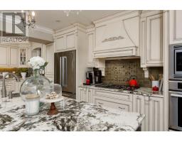 Loft - 124 Brentwood Road N, Toronto, ON M8X2C6 Photo 12
