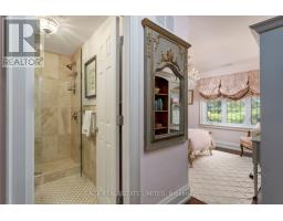 124 Brentwood Road N, Toronto, ON M8X2C6 Photo 24