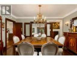 Kitchen - 124 Brentwood Road N, Toronto, ON M8X2C6 Photo 6