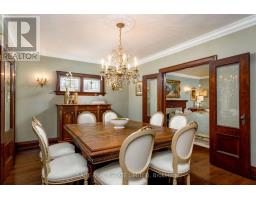 Family room - 124 Brentwood Road N, Toronto, ON M8X2C6 Photo 7