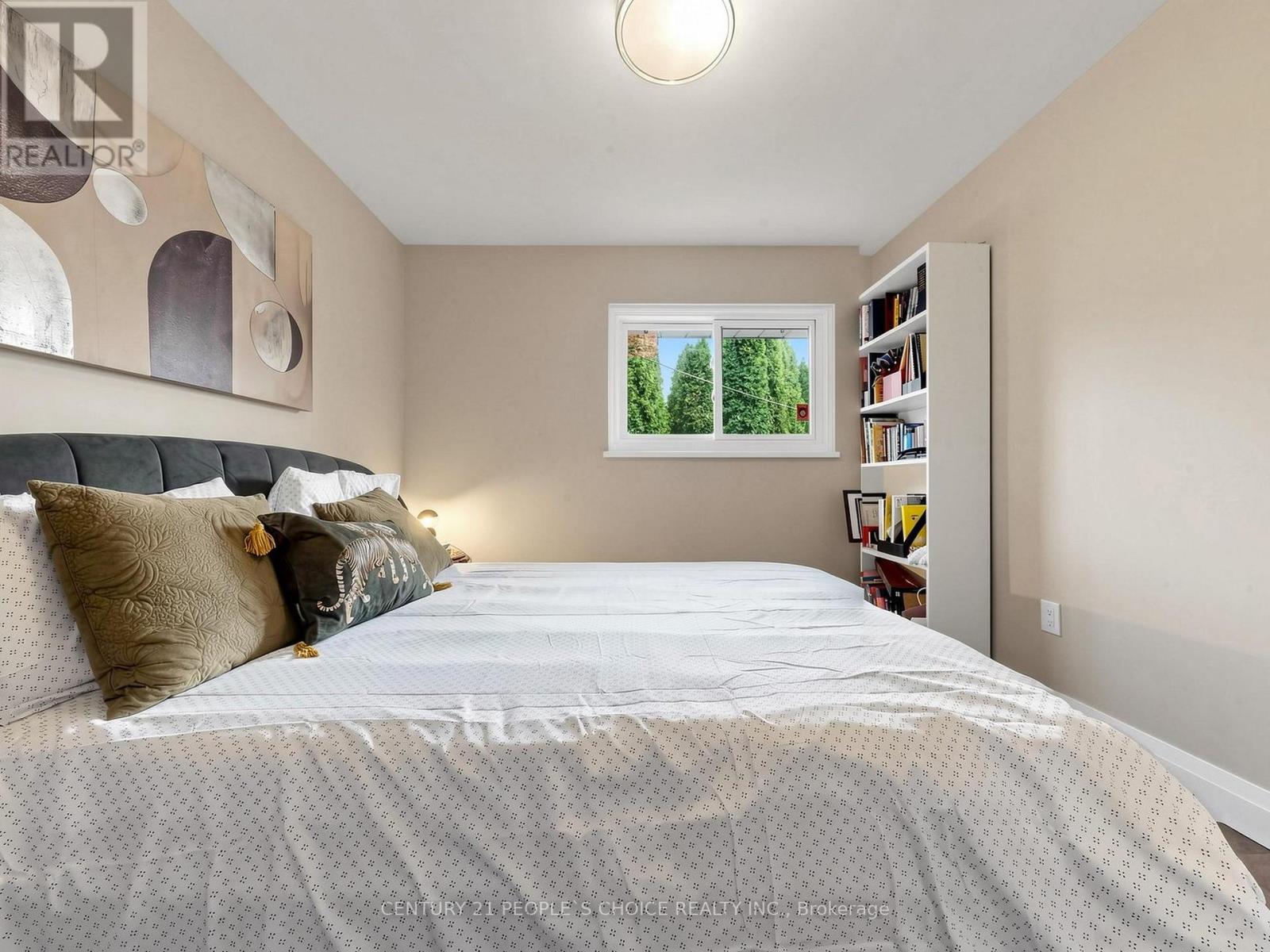 27 Matlock Avenue, Mississauga, ON photo 23