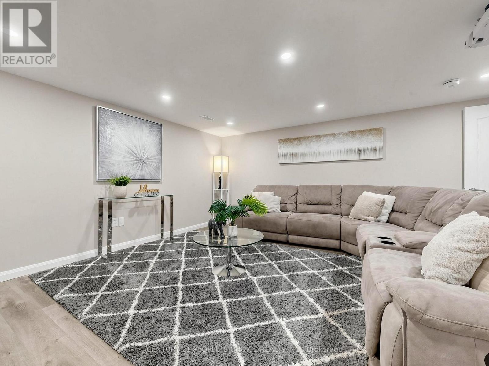 27 Matlock Avenue, Mississauga, ON photo 29