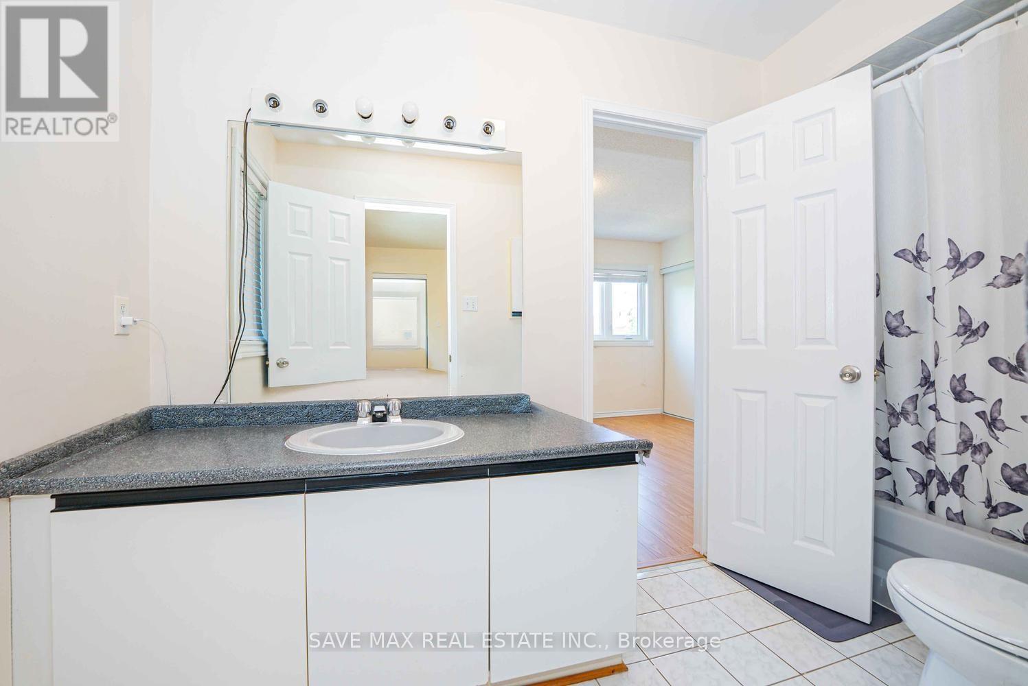 1 Kitto Court — photo 31