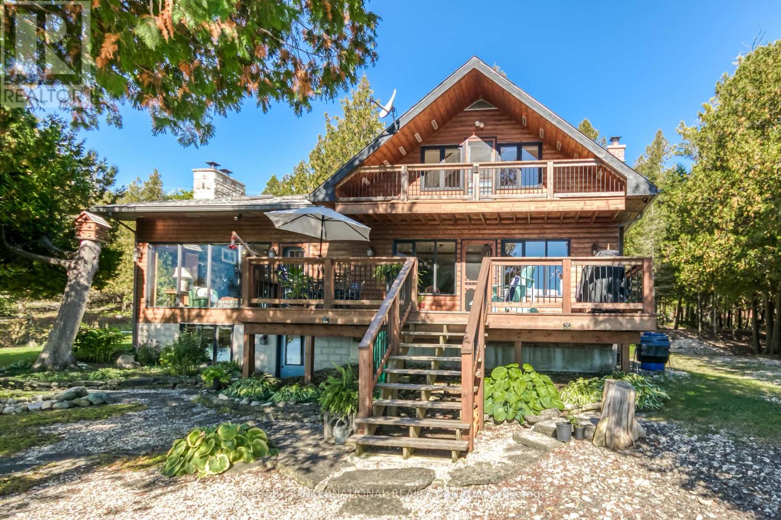 125 LAKESHORE ROAD - 31