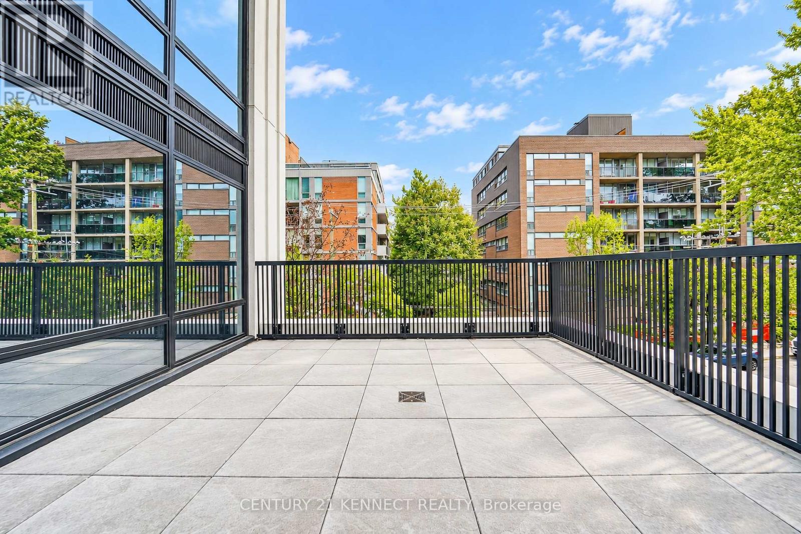 91 Montclair Avenue — photo 17
