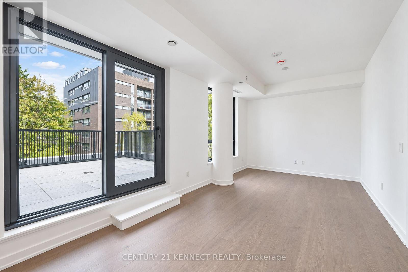 91 Montclair Avenue — photo 13
