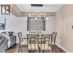 Kitchen - 193 Mountain Laurel Crescent, Kitchener, ON N2E4B6 Photo 11