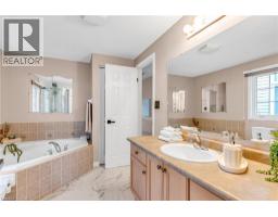 193 Mountain Laurel Crescent, Kitchener, ON N2E4B6 Photo 27