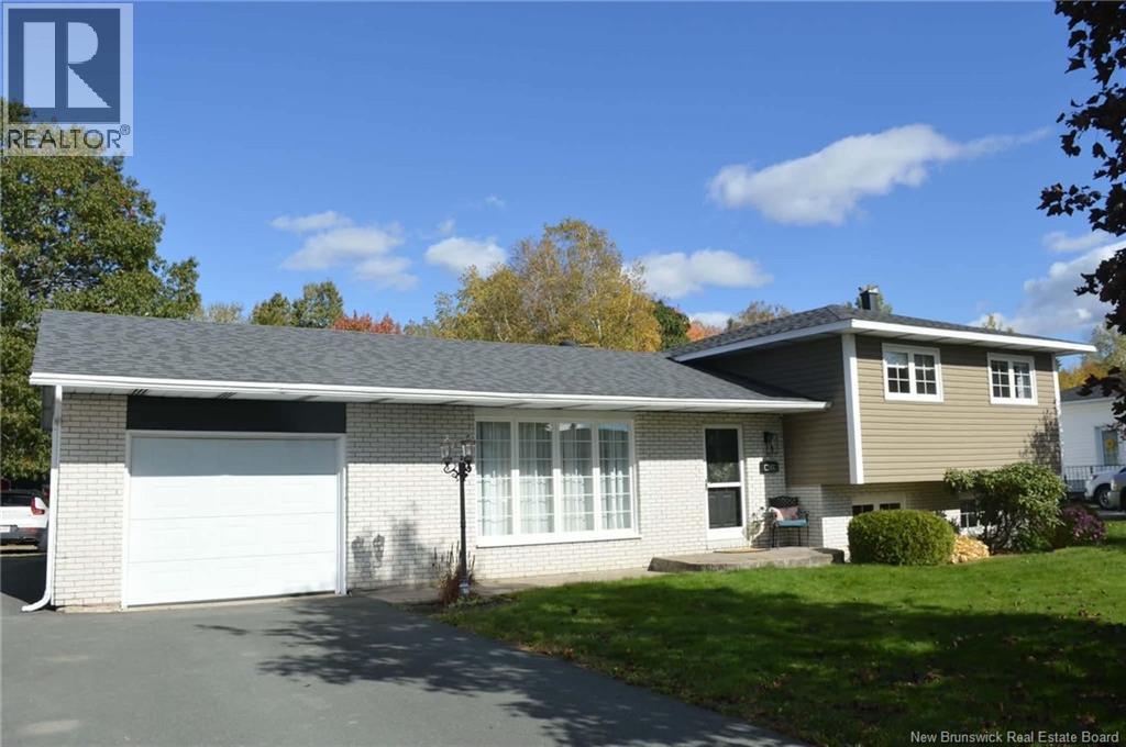 108 Stothart Drive - 2