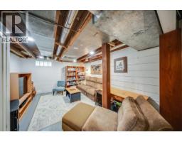 1760 Park Street, Rossland, BC V0G1Y0 Photo 29
