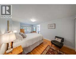 1760 Park Street, Rossland, BC V0G1Y0 Photo 24