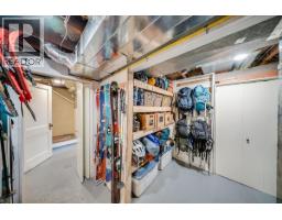 1760 Park Street, Rossland, BC V0G1Y0 Photo 32