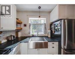 Bedroom - 1760 Park Street, Rossland, BC V0G1Y0 Photo 9