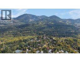 1760 Park Street, Rossland, BC V0G1Y0 Photo 43