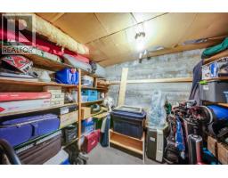 1760 Park Street, Rossland, BC V0G1Y0 Photo 35