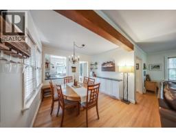 Living room - 1760 Park Street, Rossland, BC V0G1Y0 Photo 12