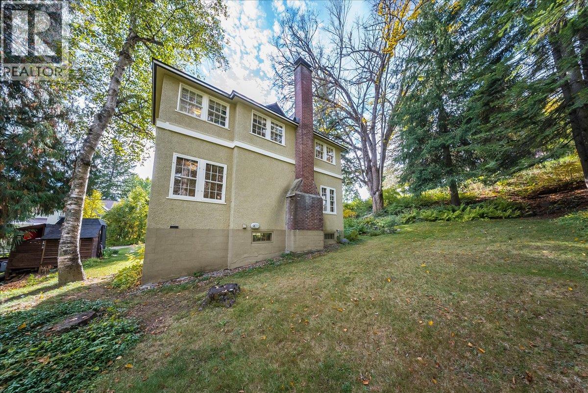 1760 Park Street - Image 39