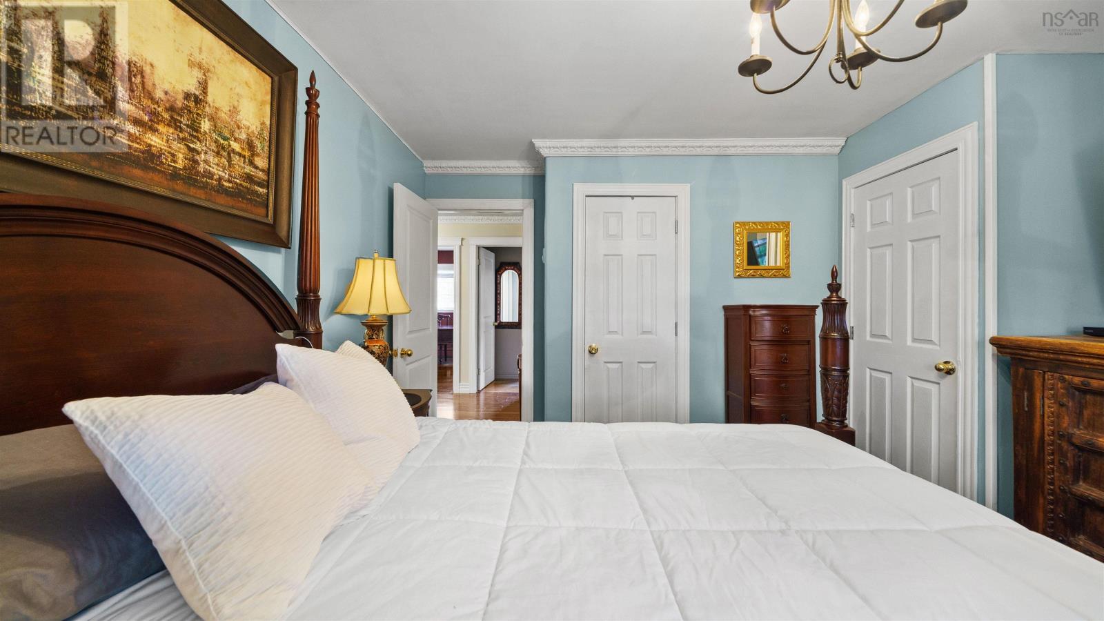 Property 20 of 45 of 47 Kingston Crescent