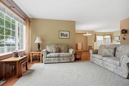 120 Wyndstone Circle, East St Paul, MB R2E0L8 Photo 12