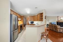 120 Wyndstone Circle, East St Paul, MB R2E0L8 Photo 8