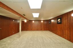 119 Sanderson Avenue, Winnipeg, MB R2R1R2 Photo 36