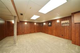119 Sanderson Avenue, Winnipeg, MB R2R1R2 Photo 37