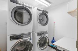 7 134 Regis Drive, Winnipeg, MB R2N1K3 Photo 14