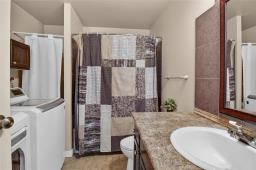 208 1760 Henderson Highway, Winnipeg, MB R2G3H2 Photo 11