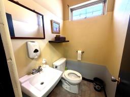 Unit A 160 St Anne's Road, Winnipeg, MB R2M2Z6 Photo 14