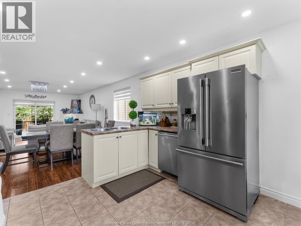 2408 WATERFORD AVENUE - 16