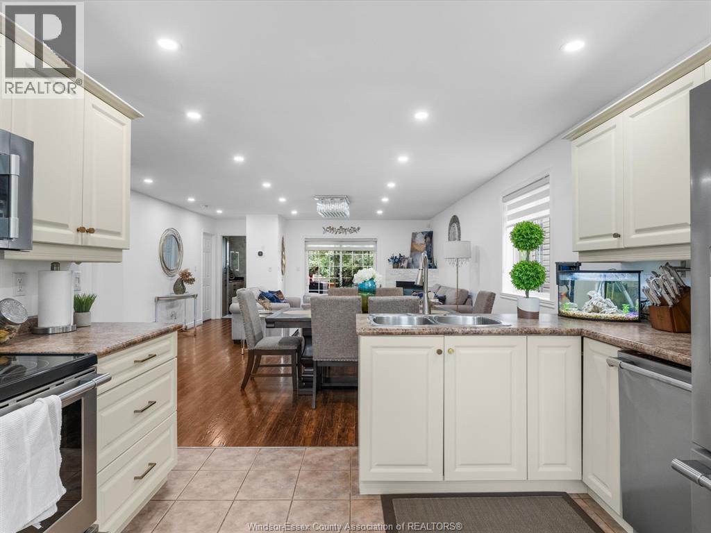 2408 WATERFORD AVENUE - 20