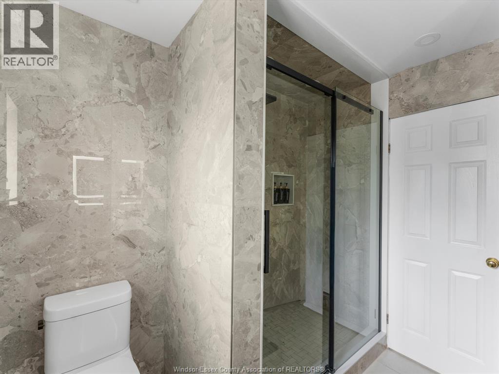 2408 WATERFORD AVENUE - 27
