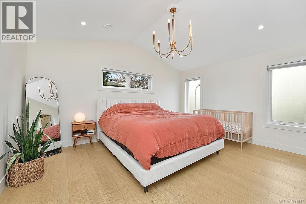 4317 Majestic Dr - 27